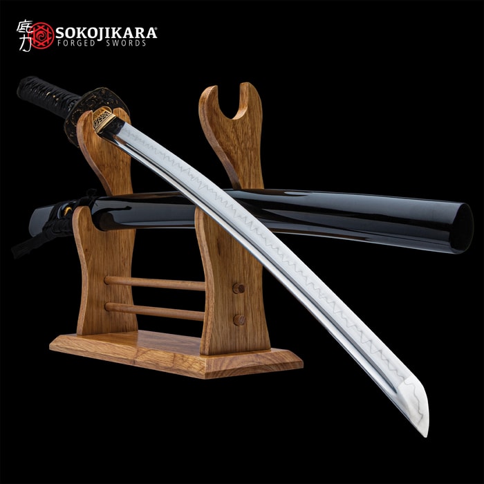 Painstakingly handcrafted sword, using only the finest materials for spectacular visual allure and tremendous potency