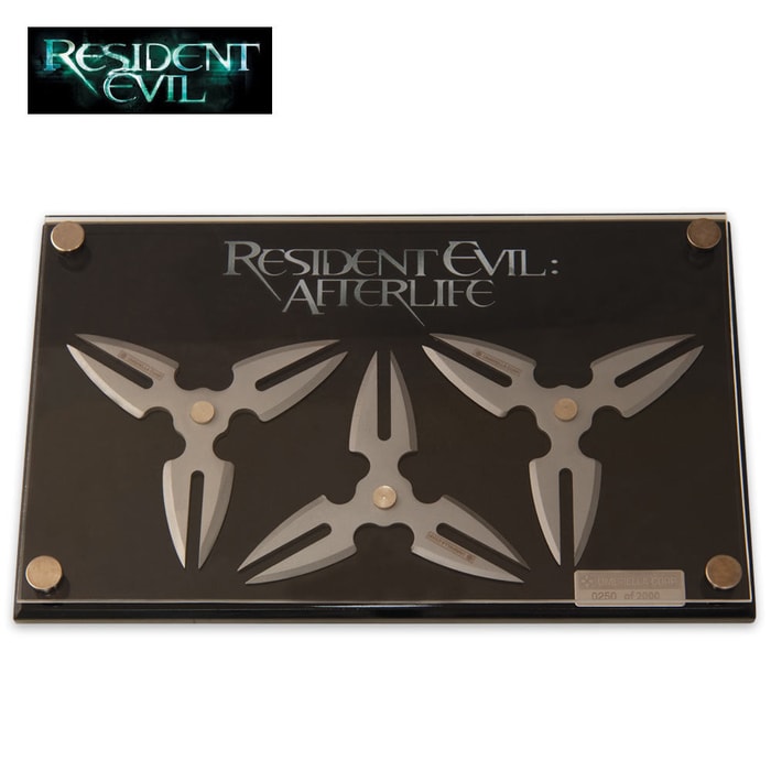 Resident Evil: Afterlife Throwing Stars with Display
