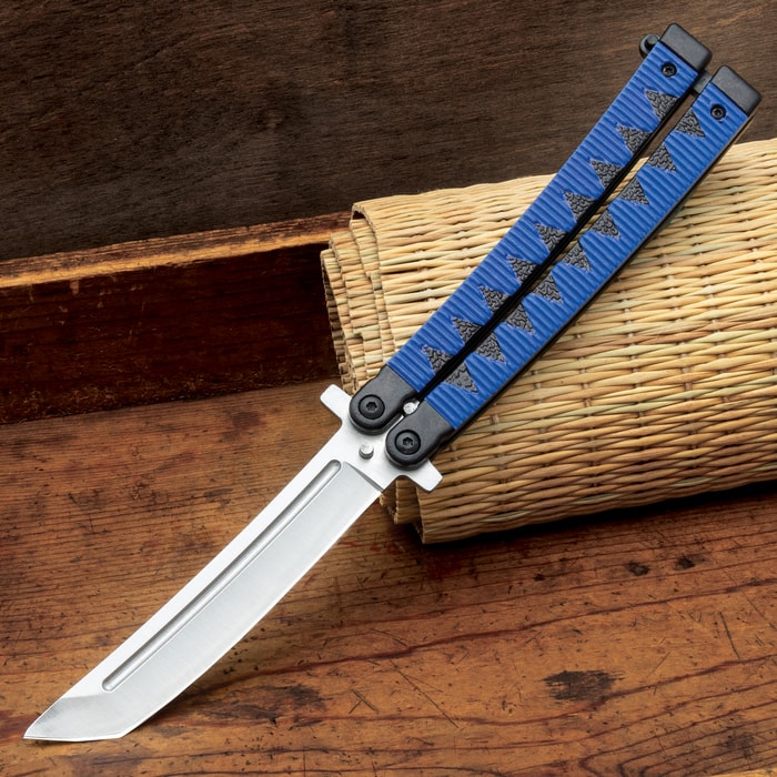 The Blue Samurai Butterfly Knife in its open position