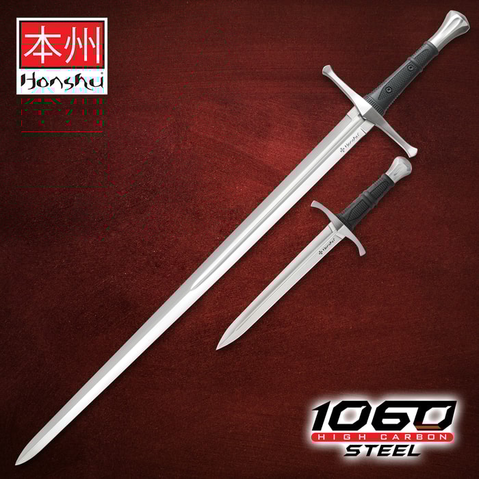 Both pieces in the Honshu The Honshu Broadsword and Quillon Set shown on display