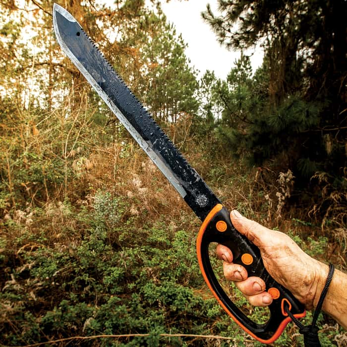 United Cutlery Colombian Rescuer Sawback Survival Machete - BUDK.com