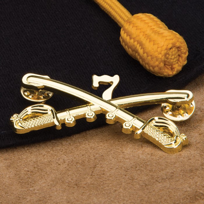 Gold Seventh Cavalry Crossed Saber Hat Pin | Kennesaw Cutlery