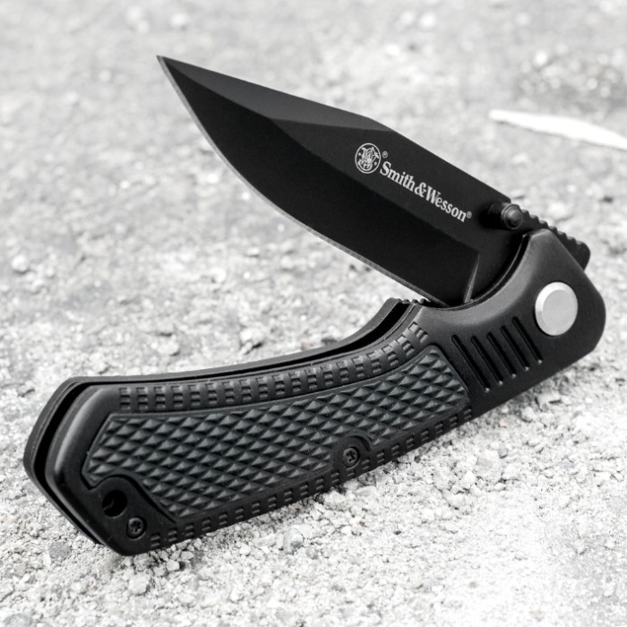 Smith & Wesson Tactical Pocket Knife | Kennesaw Cutlery